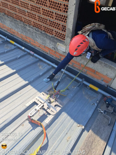 ¿POR QUE ES IMPORTANTE EL USO DE EPP?